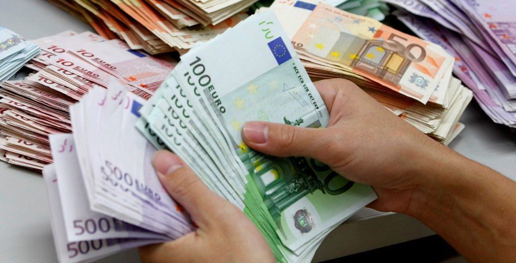 Bankat fshine 4 miliarde leke kredi te humbura ne 2021